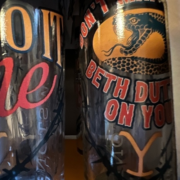 ****Donated***YELLOWSTONE set of 4 Valentine graphic shot glasses 2 ozs each - Picture 9 of 10